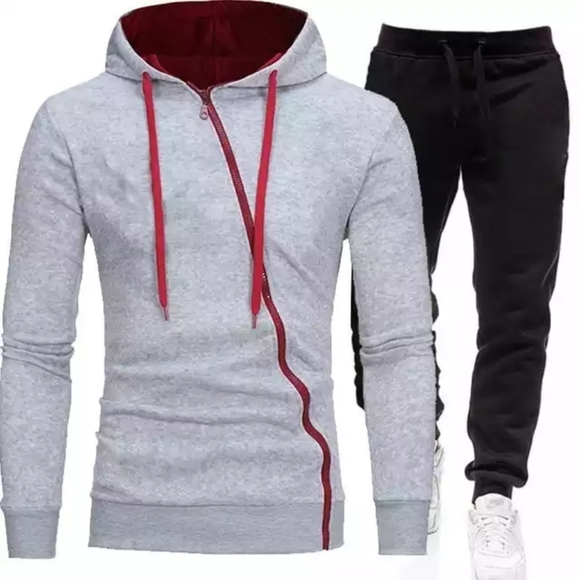 Clothes - Picture 3 of 4